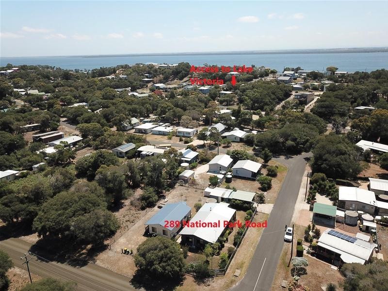 289 National Park Road, Loch Sport VIC 3851