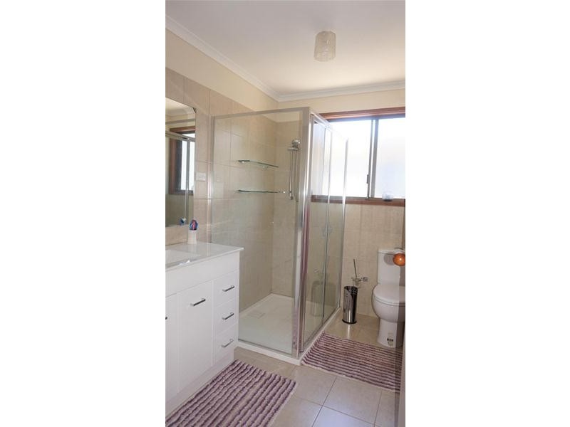 289 National Park Road, Loch Sport VIC 3851