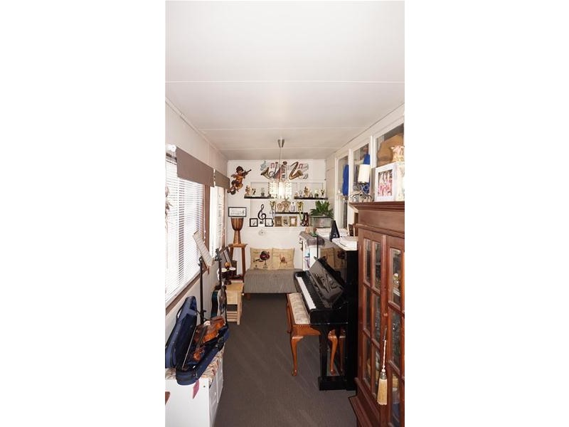 18 Carroll Street, Loch Sport VIC 3851