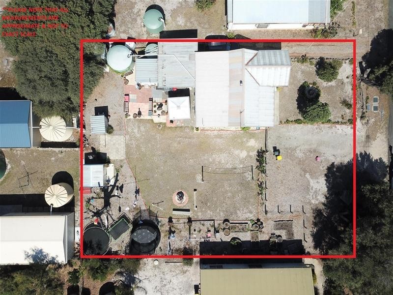 18 Carroll Street, Loch Sport VIC 3851