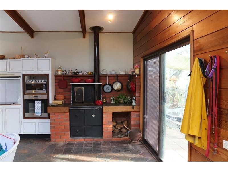 120 Cochranes Road, Seaspray VIC 3851