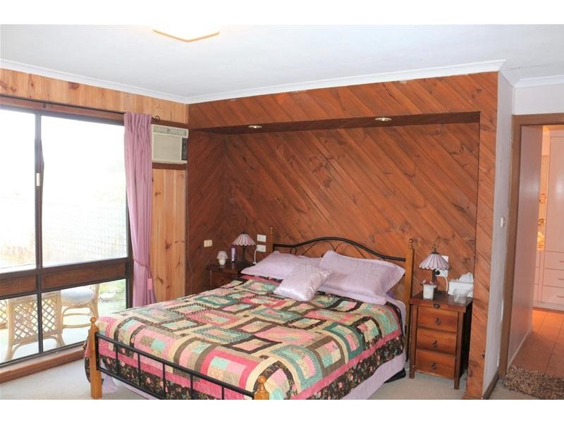 120 Cochranes Road, Seaspray VIC 3851