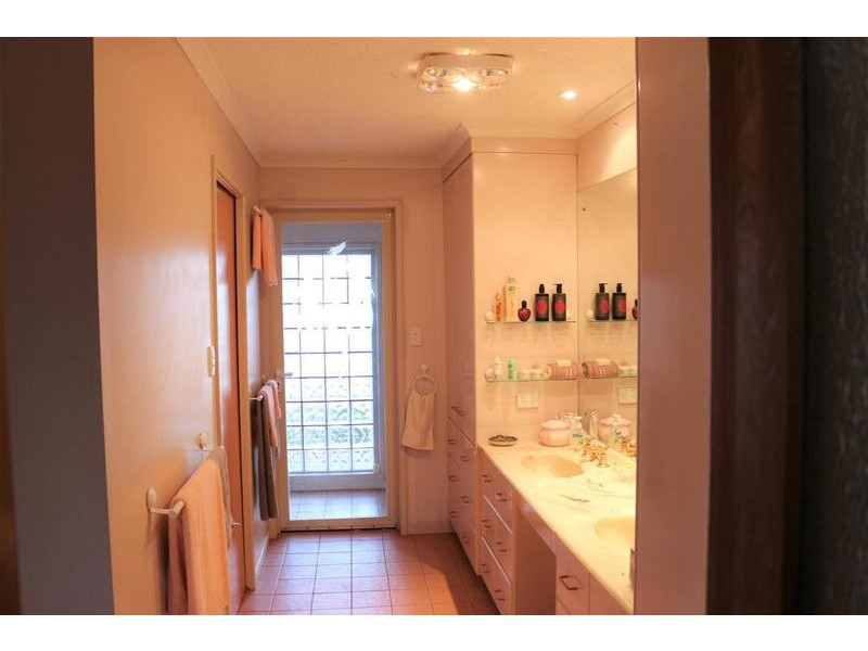 120 Cochranes Road, Seaspray VIC 3851