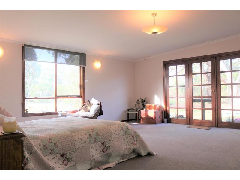 120 Cochranes Road, Seaspray VIC 3851