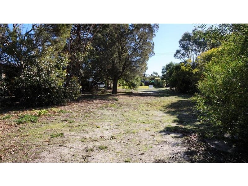 45 Wilhelm Street, Loch Sport VIC 3851