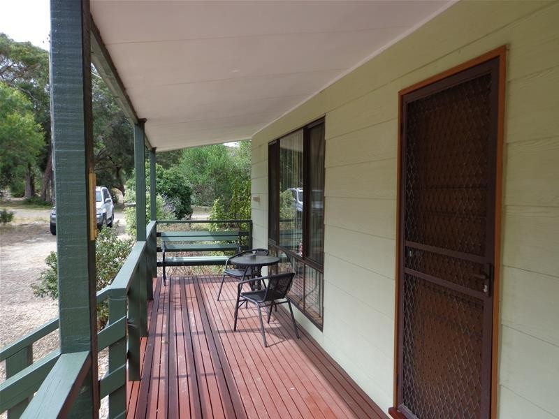 6 Kangaroo Street, Loch Sport VIC 3851