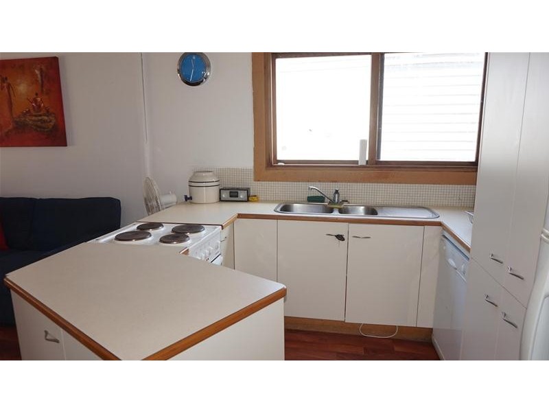 19 Bluff Drive, Loch Sport VIC 3851