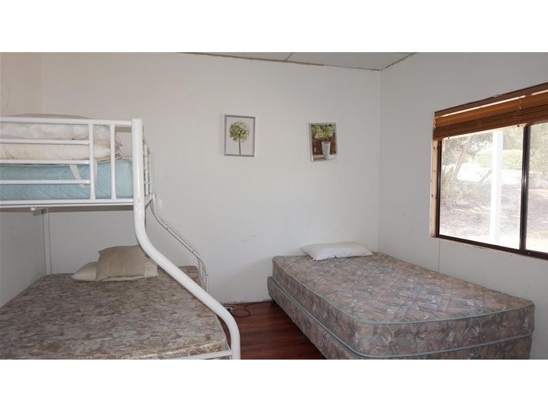 19 Bluff Drive, Loch Sport VIC 3851