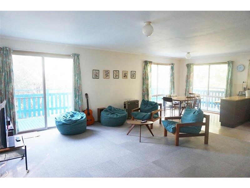 6 Goodlett Avenue, Loch Sport VIC 3851