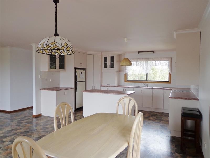 66 White Crescent, Loch Sport VIC 3851