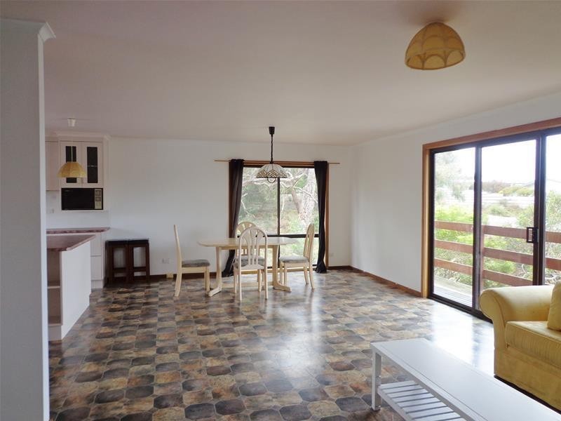 66 White Crescent, Loch Sport VIC 3851