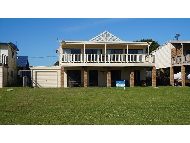 52 Victoria Parade, Loch Sport VIC 3851