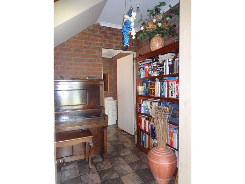 52 Victoria Parade, Loch Sport VIC 3851