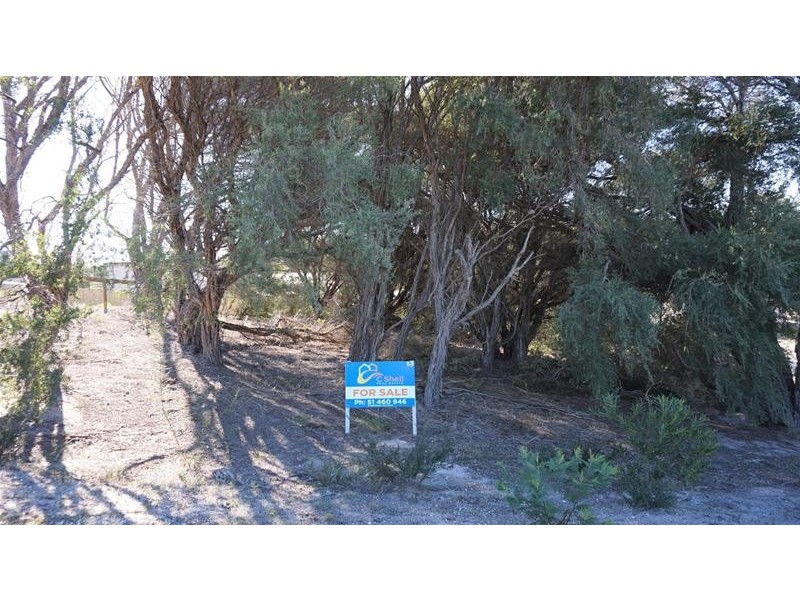 15 Echidna Street, Loch Sport VIC 3851