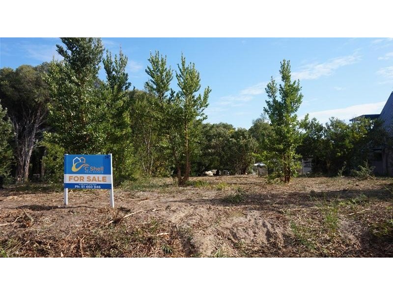 34 White Crescent, Loch Sport VIC 3851