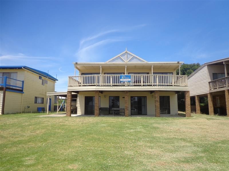 52 Victoria Parade, Loch Sport VIC 3851