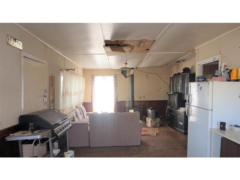 203 National Park Road, Loch Sport VIC 3851