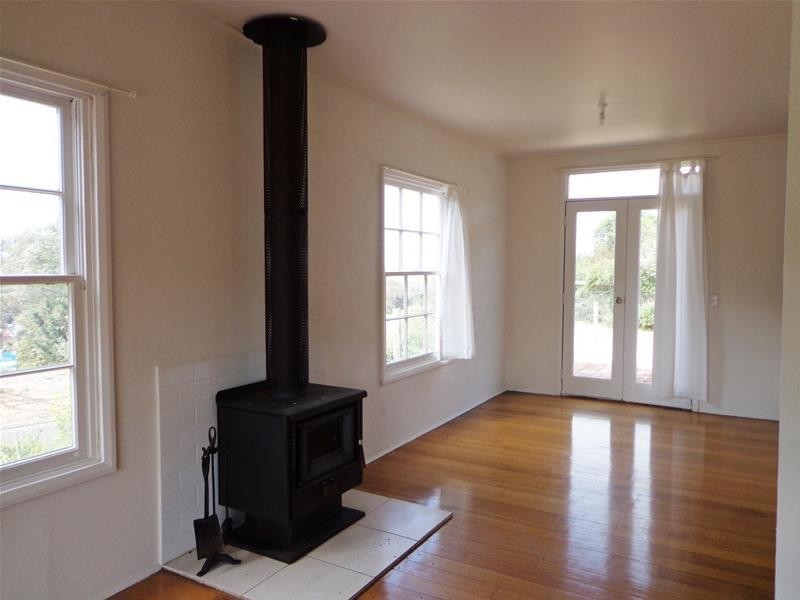 341 National Park Road, Loch Sport VIC 3851