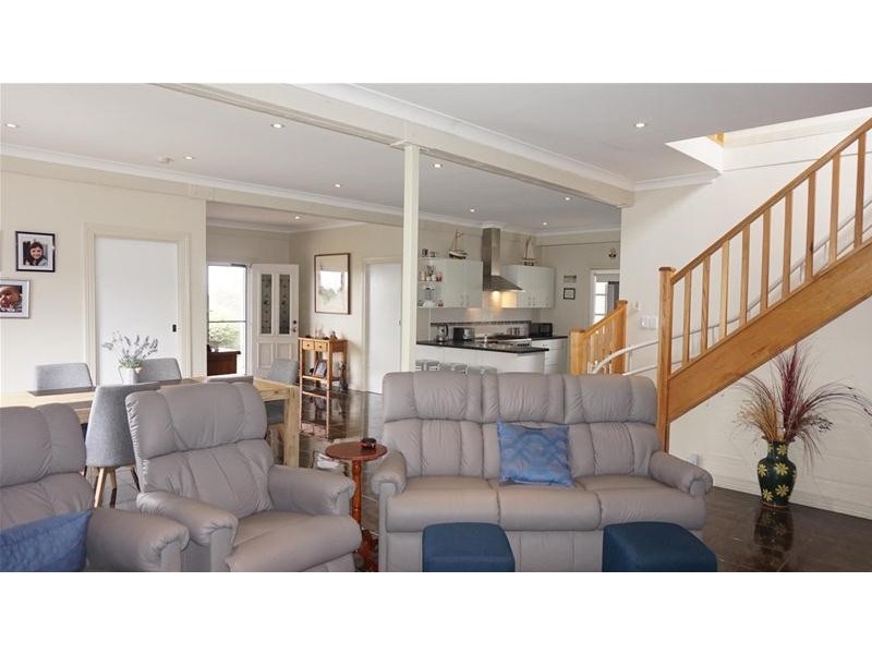 4 – 6  Echidna Street, Loch Sport VIC 3851