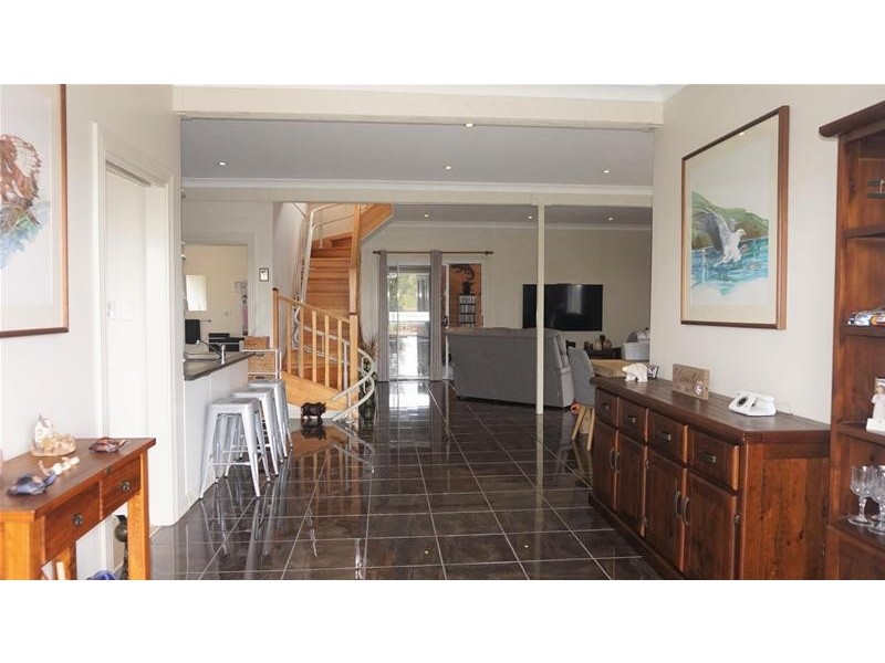 4 – 6  Echidna Street, Loch Sport VIC 3851