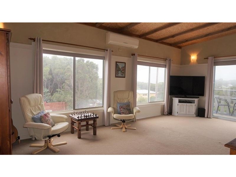 4 – 6  Echidna Street, Loch Sport VIC 3851