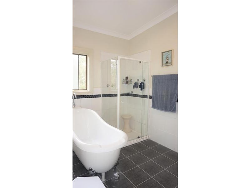 4 – 6  Echidna Street, Loch Sport VIC 3851