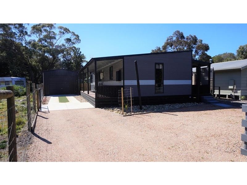 33 Echidna Street, Loch Sport VIC 3851
