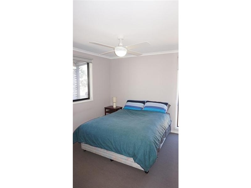 33 Echidna Street, Loch Sport VIC 3851