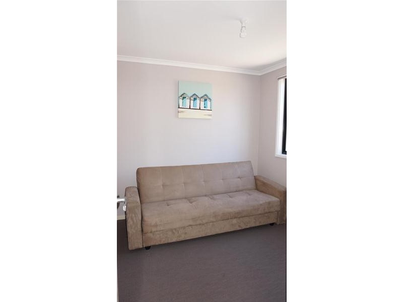 33 Echidna Street, Loch Sport VIC 3851