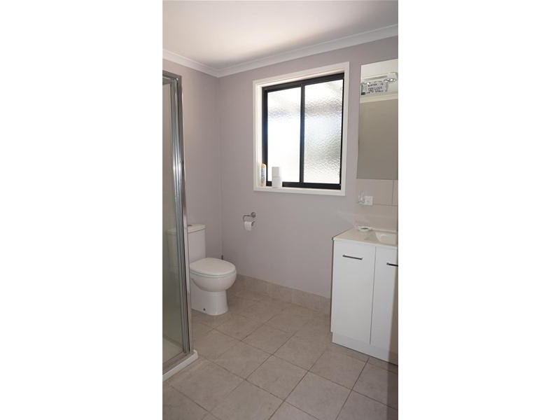 33 Echidna Street, Loch Sport VIC 3851