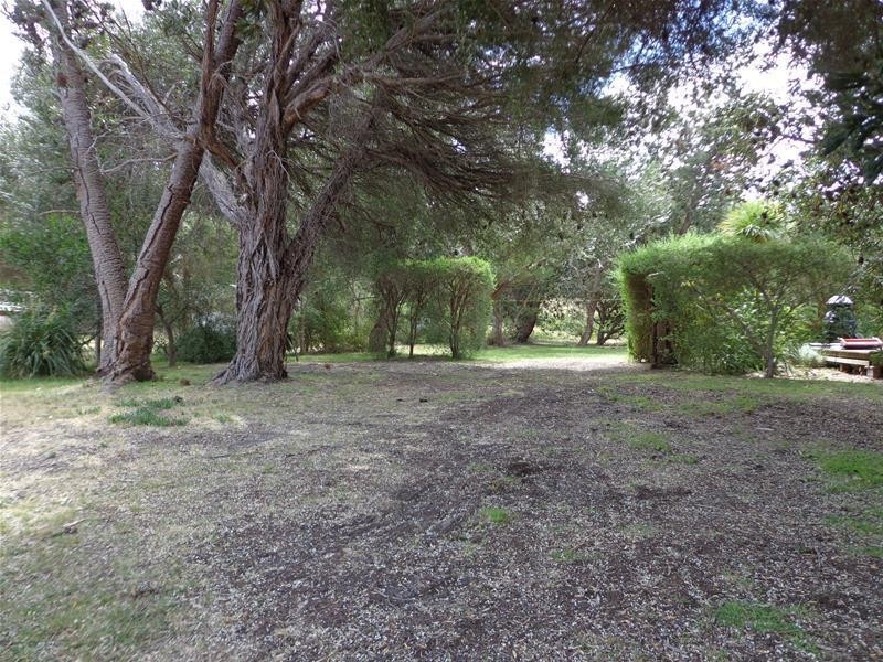 33 Echidna Street, Loch Sport VIC 3851