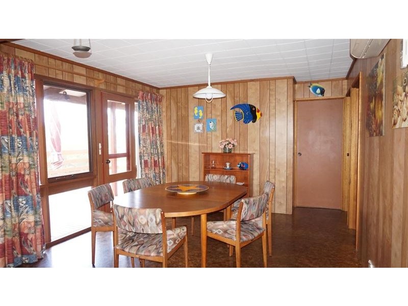 41 Camerons Road, Loch Sport VIC 3851