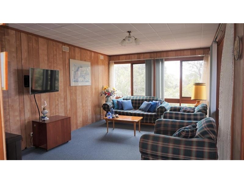 41 Camerons Road, Loch Sport VIC 3851