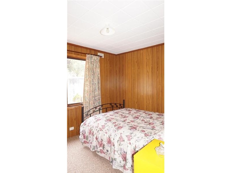 41 Camerons Road, Loch Sport VIC 3851