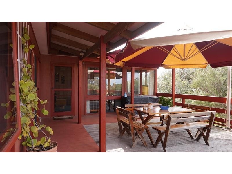 41 Camerons Road, Loch Sport VIC 3851