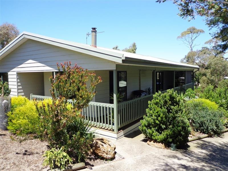 36 Goodlett Avenue, Loch Sport VIC 3851