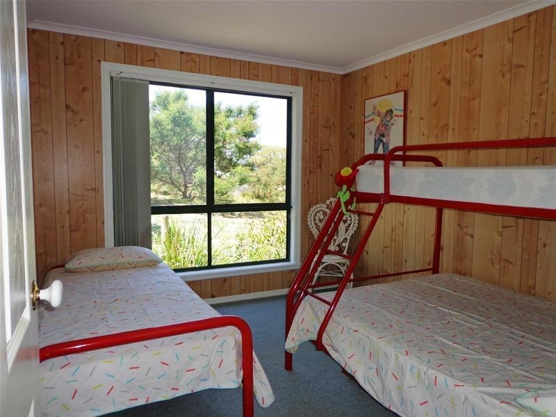 36 Goodlett Avenue, Loch Sport VIC 3851