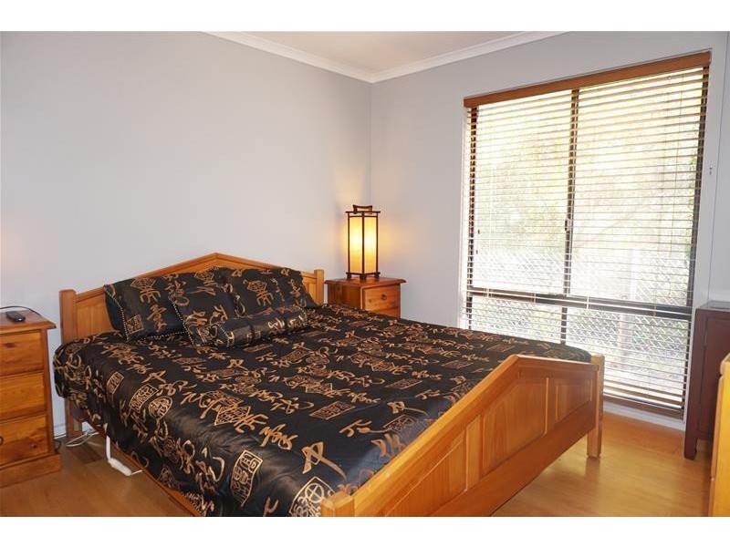 218 National Park Road, Loch Sport VIC 3851