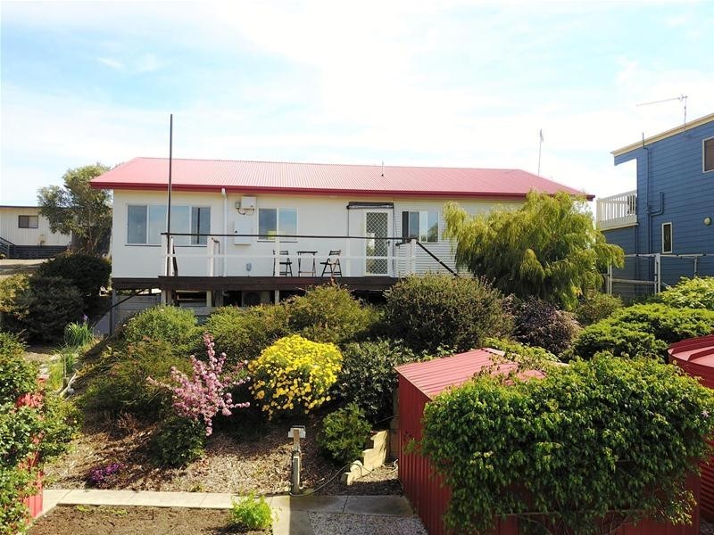 185 National Park Road, Loch Sport VIC 3851