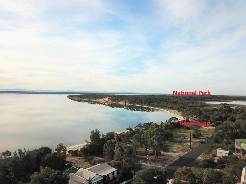 31 The Boulevard, Loch Sport VIC 3851