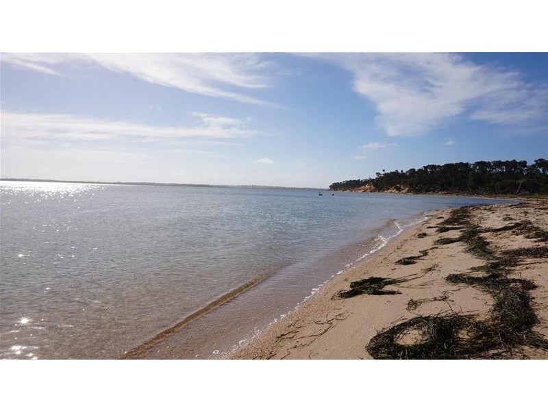 31 The Boulevard, Loch Sport VIC 3851