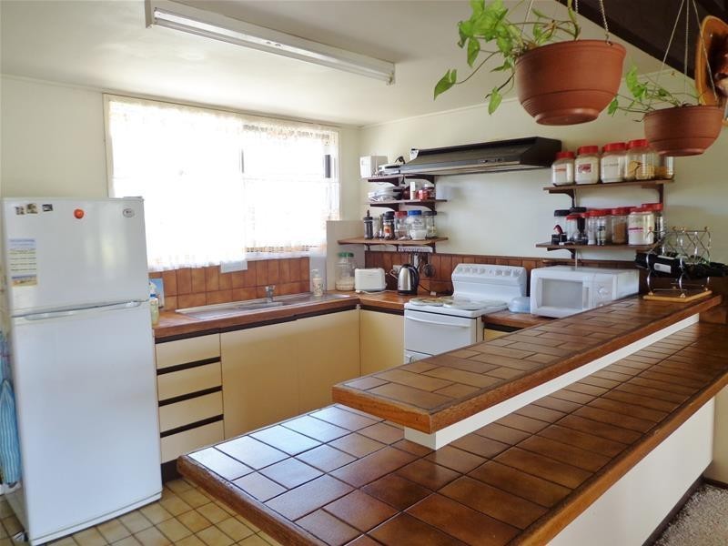 74 Sanctuary Road, Loch Sport VIC 3851