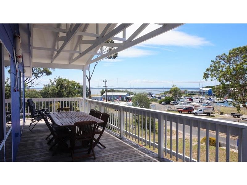 23 Holmes Street, Loch Sport VIC 3851