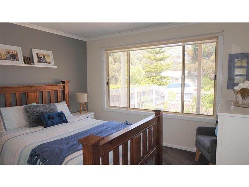 65 National Park Road, Loch Sport VIC 3851