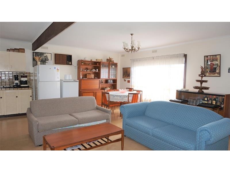 136 National Park Road, Loch Sport VIC 3851