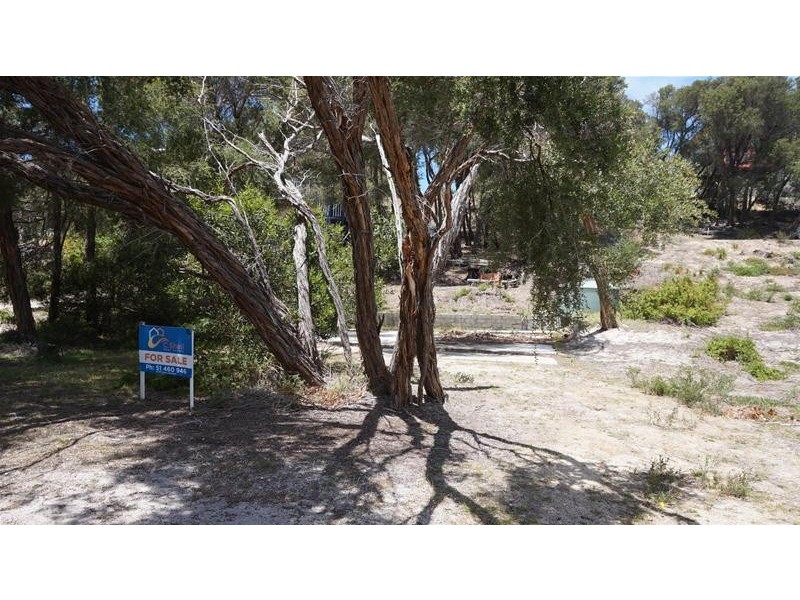 65 Seagull Drive, Loch Sport VIC 3851