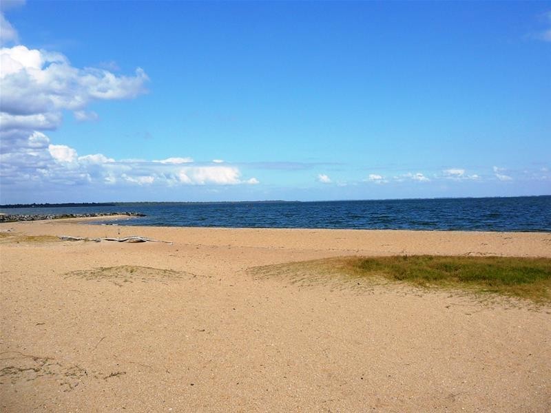 17 Bream Road, Loch Sport VIC 3851