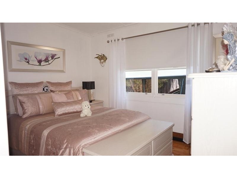 4 Sandra Court, Loch Sport VIC 3851