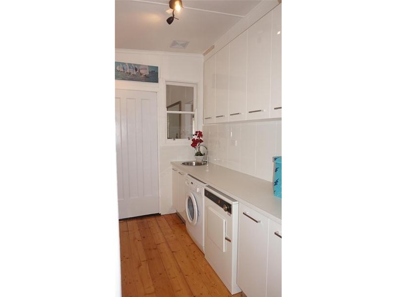 4 Sandra Court, Loch Sport VIC 3851