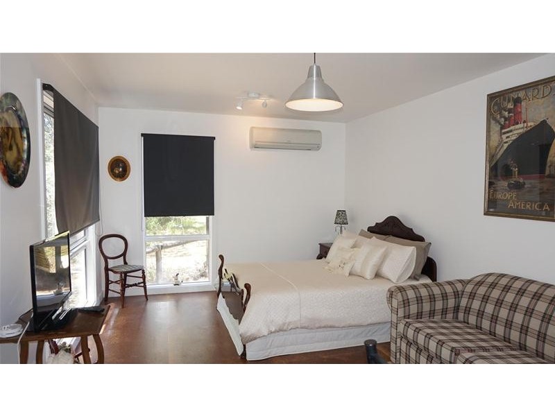 4 Sandra Court, Loch Sport VIC 3851